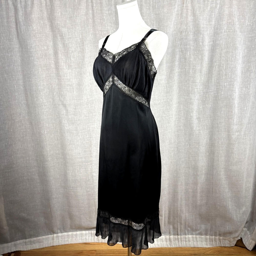 Charmode Vintage 50's Black Slip Dress Sz L Whimsigoth Goth 40 Romance Negligee‎